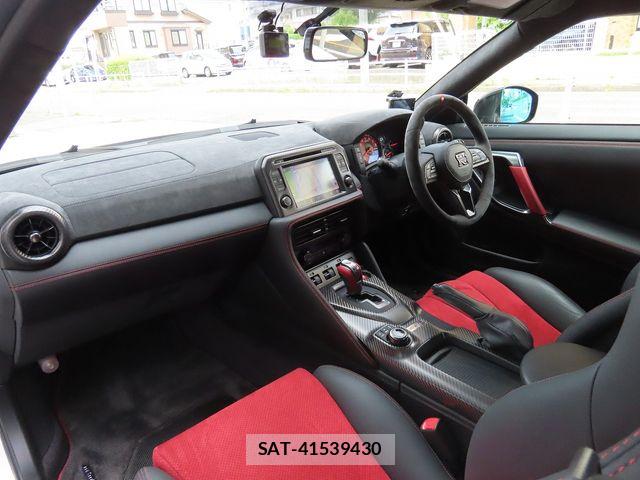 Nissan GT-R 2016-12 7508753-17