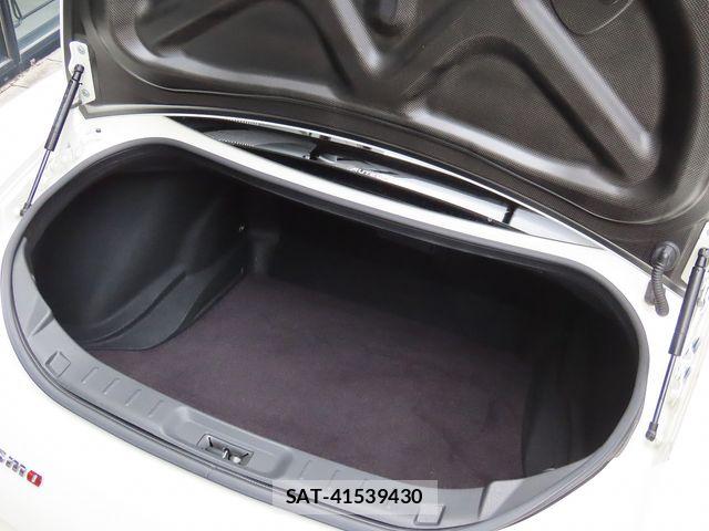 Nissan GT-R 2016-12 7508753-21