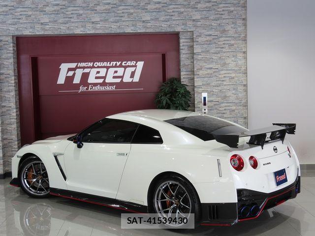 Nissan GT-R 2016-12 7508753-7
