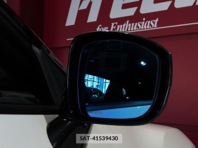 Nissan GT-R 2016-12 7508753-8
