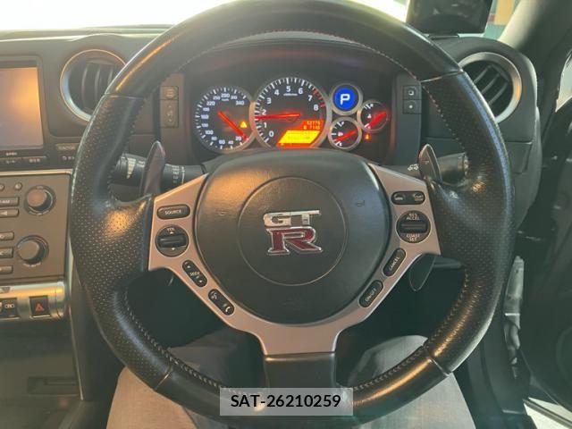 Nissan GT-R 2008-11 7616783-14