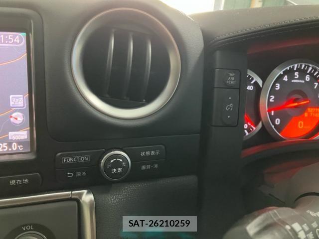 Nissan GT-R 2008-11 7616783-21