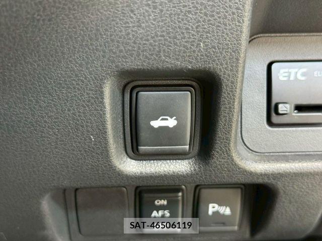Nissan GT-R 2020-03 8035750-25