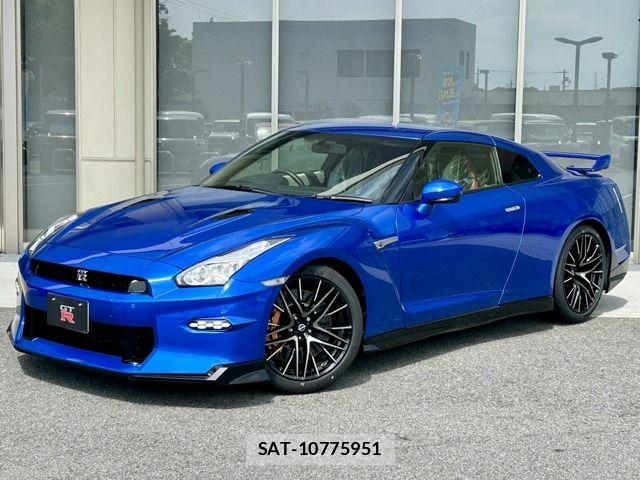 Nissan GT-R 2026-07 8099349-0