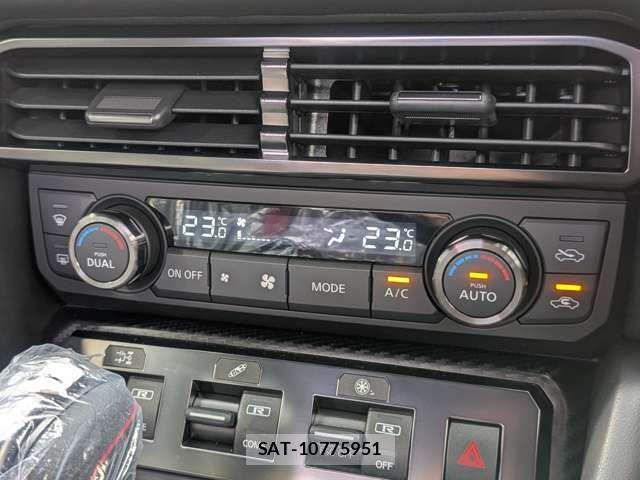 Nissan GT-R 2026-07 8099349-9