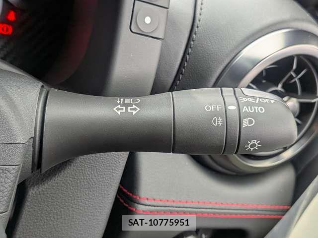 Nissan GT-R 2026-07 8099349-13