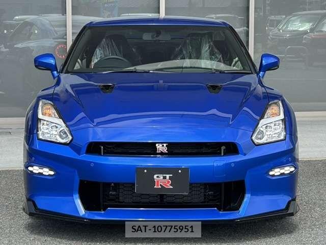 Nissan GT-R 2026-07 8099349-2