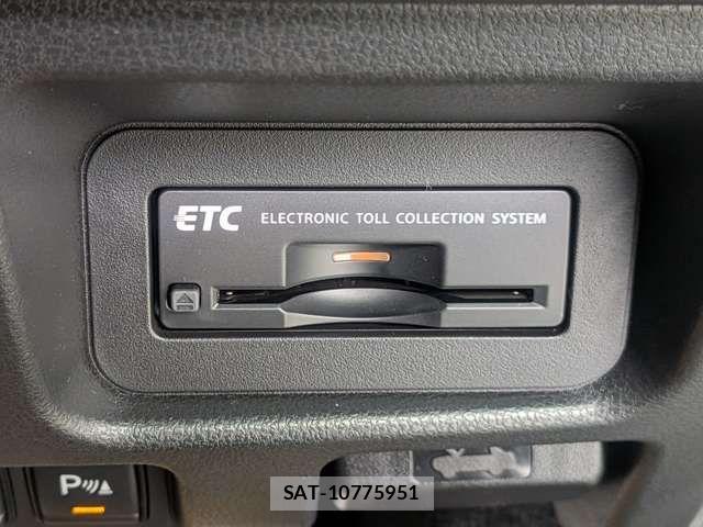 Nissan GT-R 2026-07 8099349-6