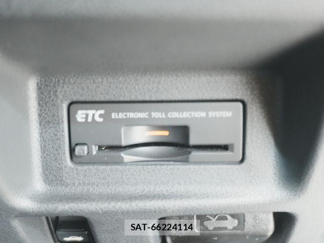 Nissan GT-R 2015-07 8130319-12