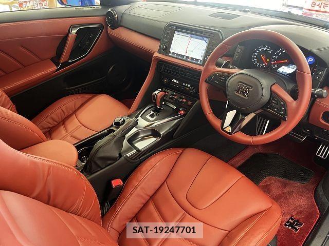 Nissan GT-R 2024-11 8207678-1