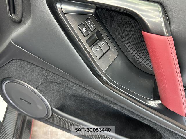 Nissan GT-R 2022-07 8245283-11