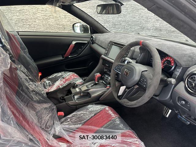 Nissan GT-R 2022-07 8245283-14