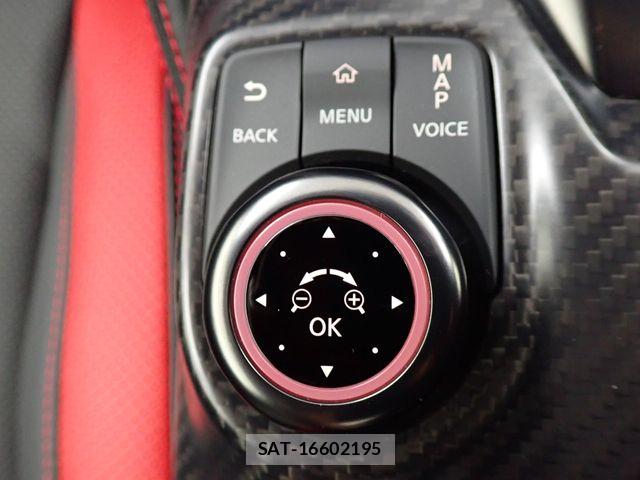 Nissan GT-R 2023-11 8314618-18