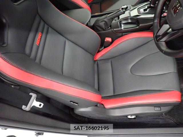 Nissan GT-R 2023-11 8314618-20