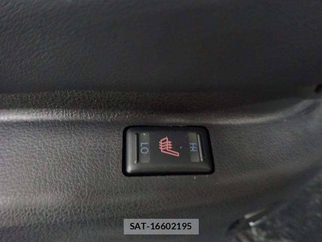 Nissan GT-R 2023-11 8314618-21
