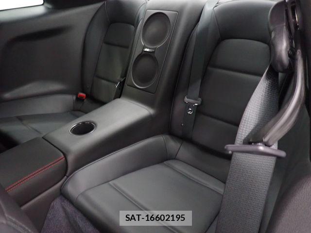 Nissan GT-R 2023-11 8314618-26