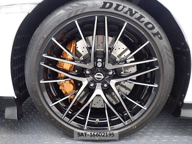 Nissan GT-R 2023-11 8314618-28
