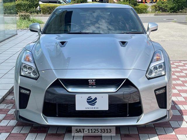Nissan GT-R 2017-04 8335972-12