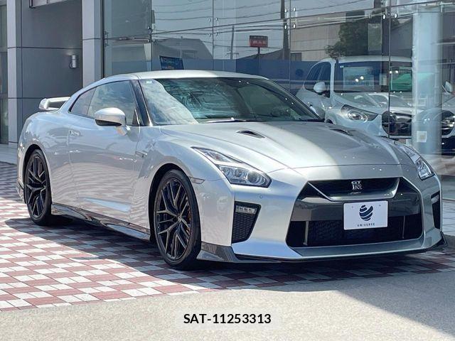 Nissan GT-R 2017-04 8335972-14