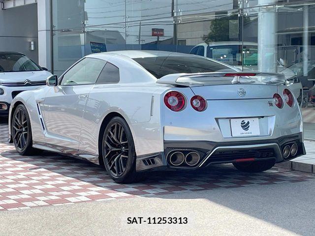 Nissan GT-R 2017-04 8335972-15