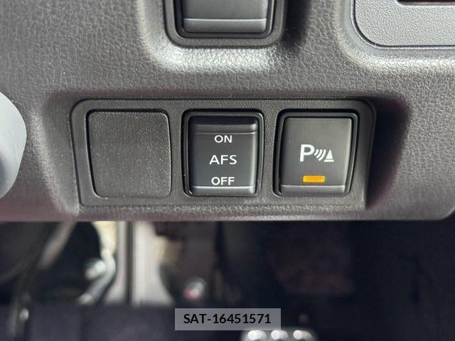 Nissan GT-R 2024-12 8525028-9