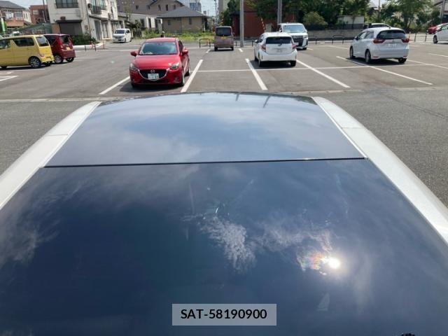 Nissan GT-R 2021-06 8666204-9