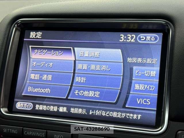 Nissan GT-R 2012-03 8742425-9