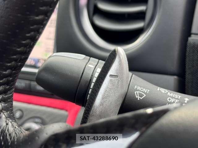 Nissan GT-R 2012-03 8742425-13