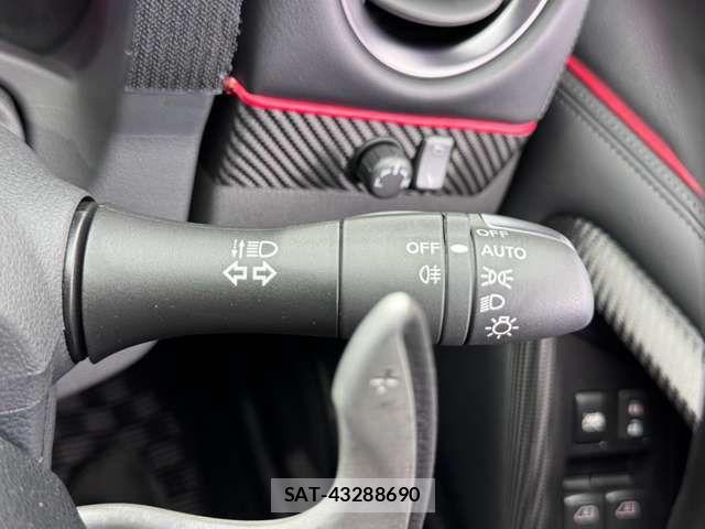 Nissan GT-R 2012-03 8742425-15