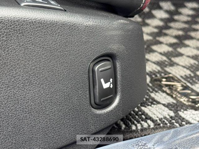Nissan GT-R 2012-03 8742425-5