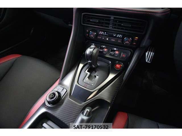 Nissan GT-R 2024-04 8780414-12