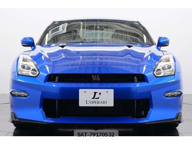 Nissan GT-R 2024-04 8780414-2