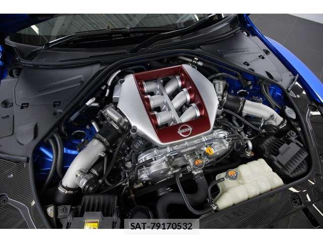 Nissan GT-R 2024-04 8780414-5
