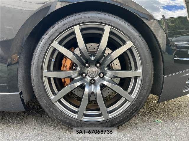 Nissan GT-R 2012-04 8780415-5