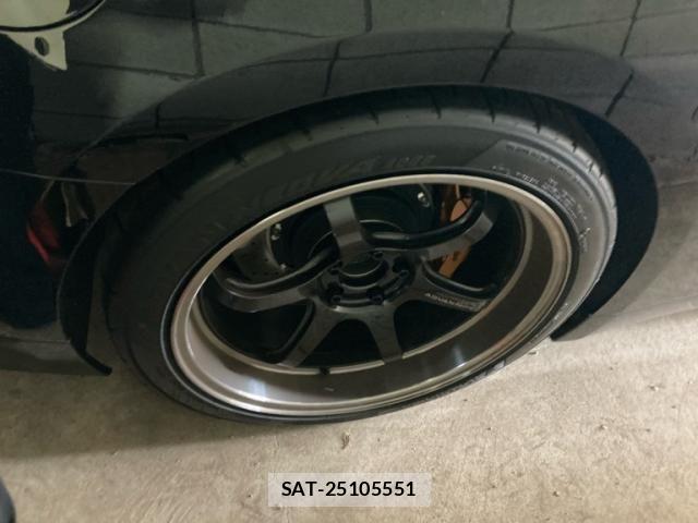 Nissan GT-R 2008-01 8879937-7