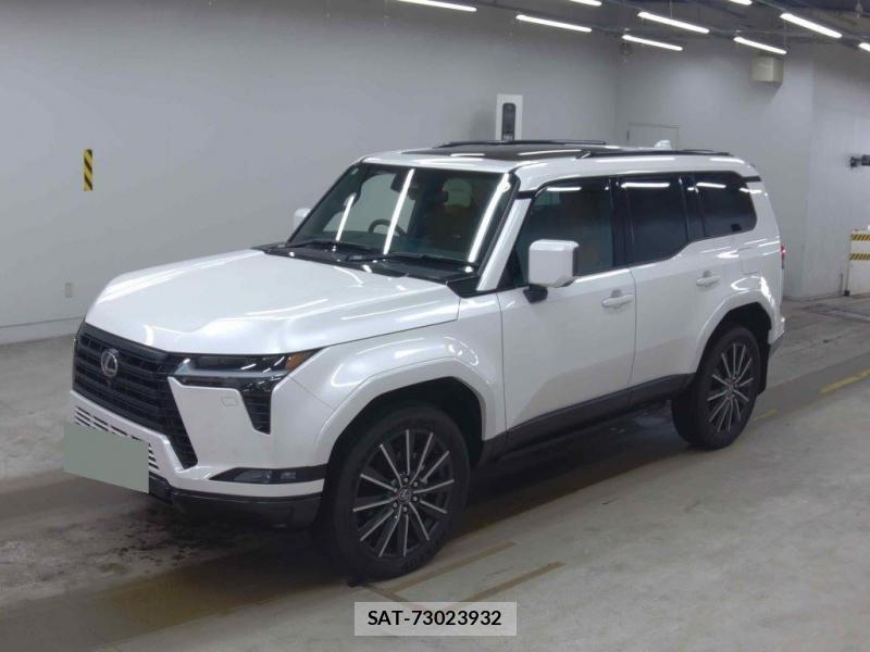 Lexus GX 2025-11 4382536-3