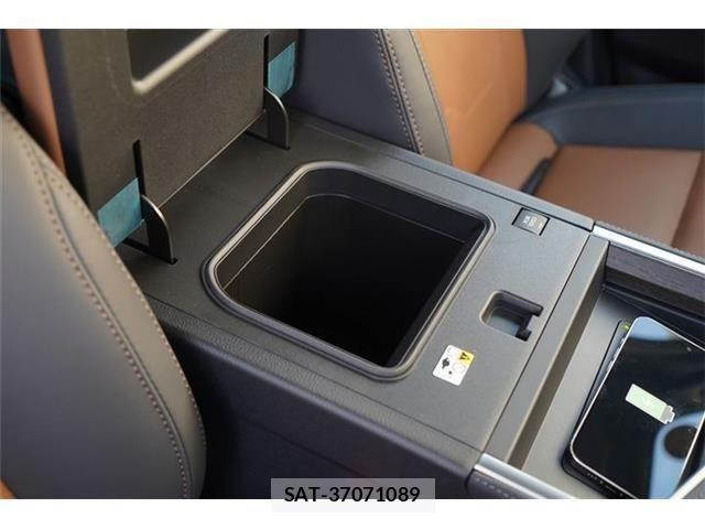 Lexus GX 2025-09 4382745-10