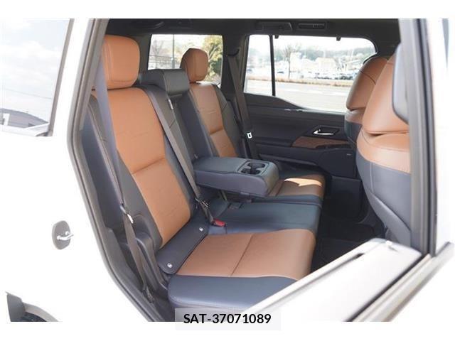 Lexus GX 2025-09 4382745-15