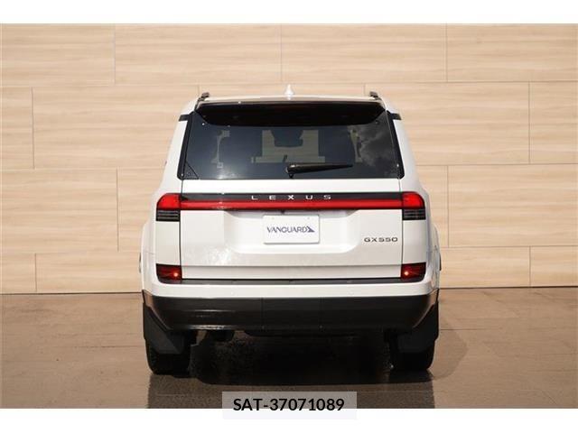 Lexus GX 2025-09 4382745-20