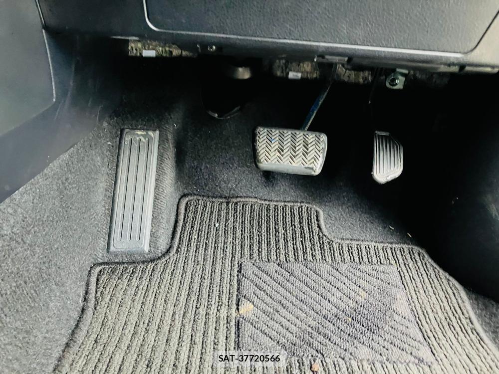 Toyota HARRIER 2018 994338-21