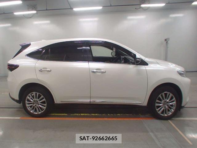 Toyota HARRIER 2018 1218403-2