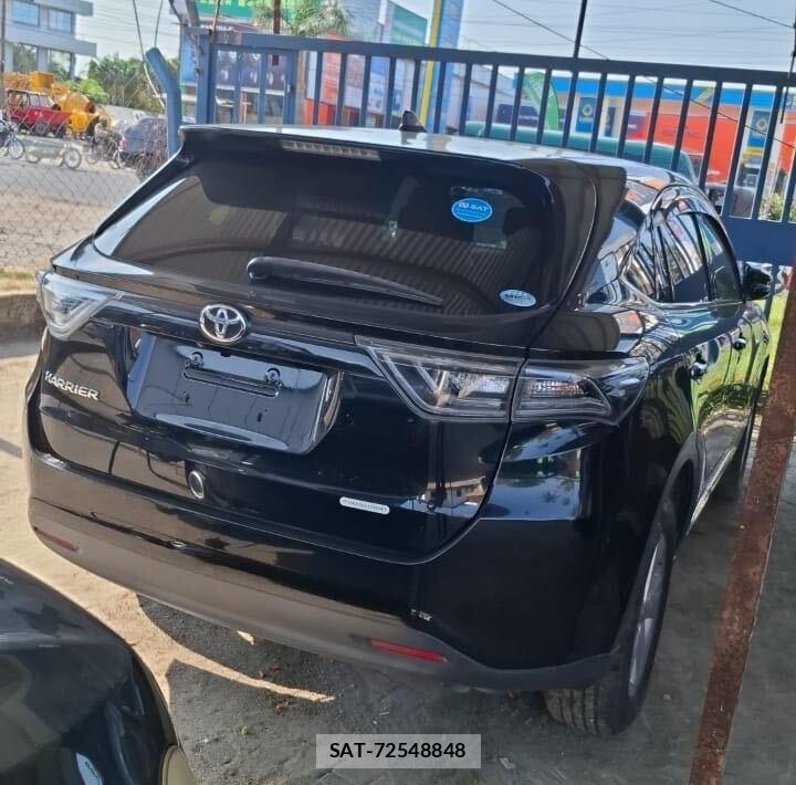 Toyota HARRIER 2015-03 8593564-1