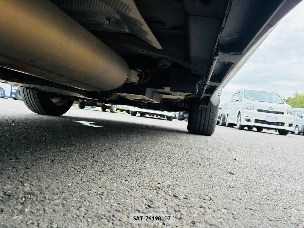 Toyota HARRIER 2015-02 8523201-39