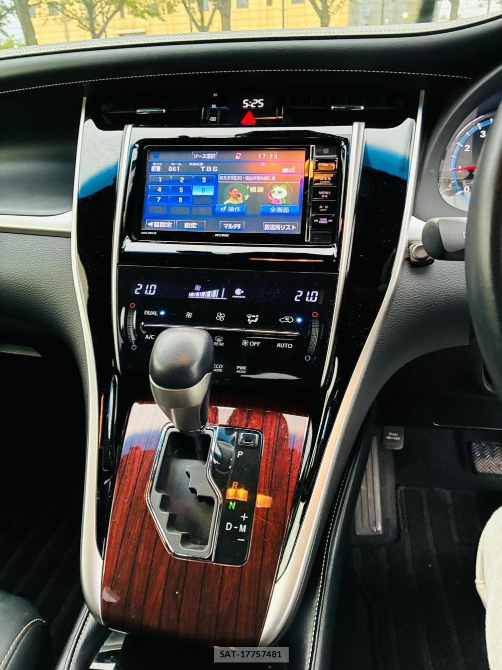 Toyota HARRIER 2015-09 8544996-19