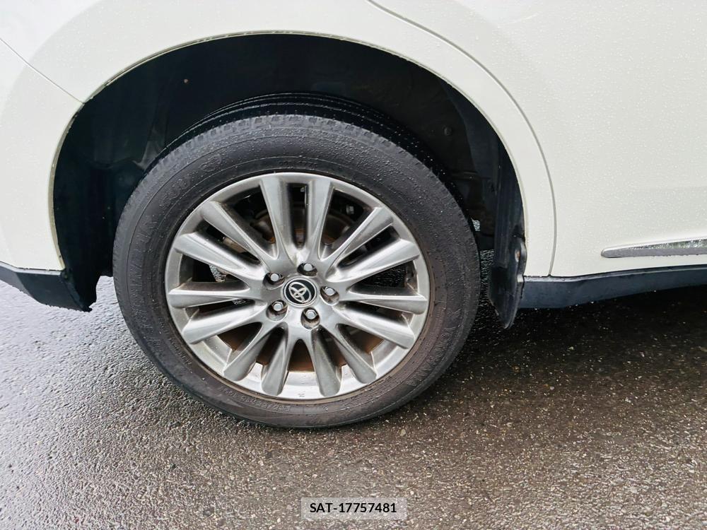 Toyota HARRIER 2015-09 8544996-26