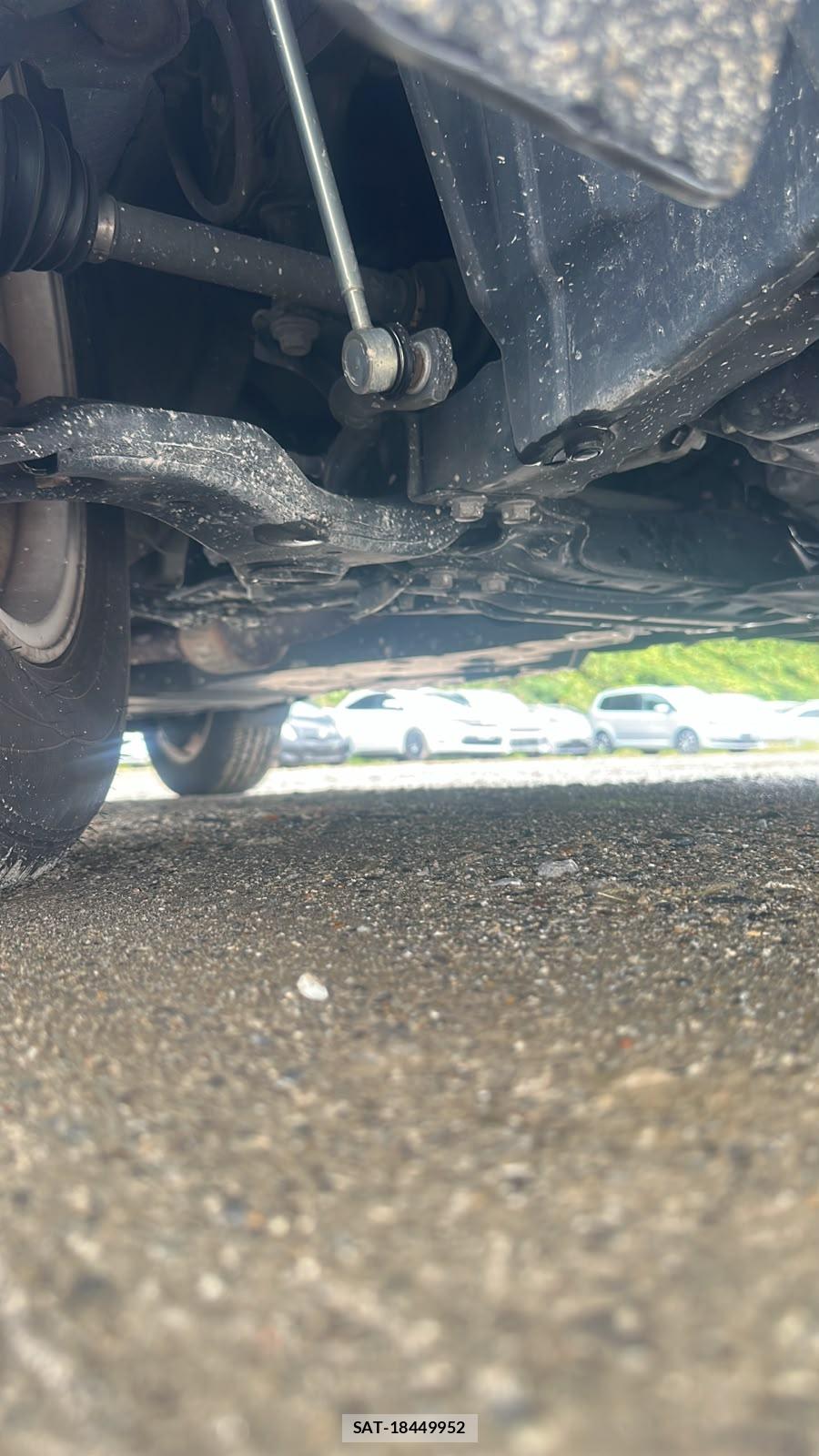 Toyota HARRIER 2015-11 8697174-29