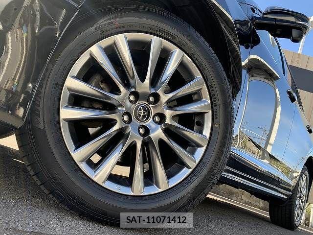 Toyota HARRIER 2017-06 648509-18