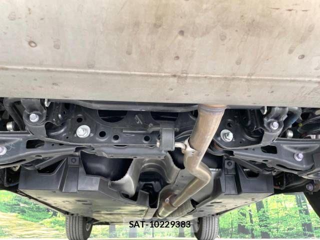 Toyota HARRIER 2023-01 905729-18