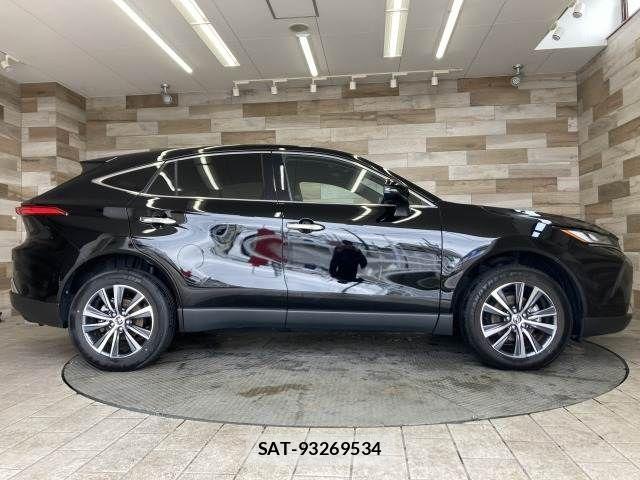 Toyota HARRIER 2023-09 915569-13