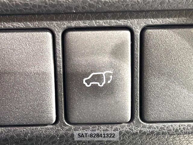 Toyota HARRIER 2017-06 3374410-6